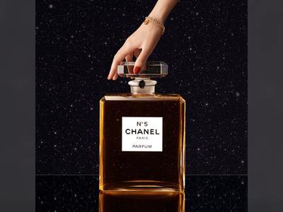 This is the Largest Chanel Perfume N°5 Bottle Ever Produced