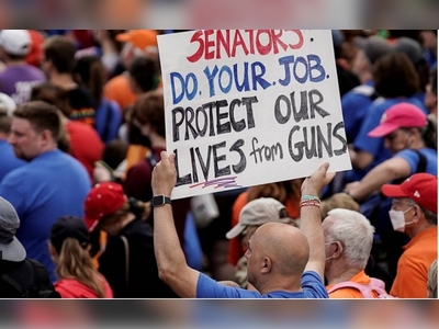 US gun control bill clears first hurdle in US Senate