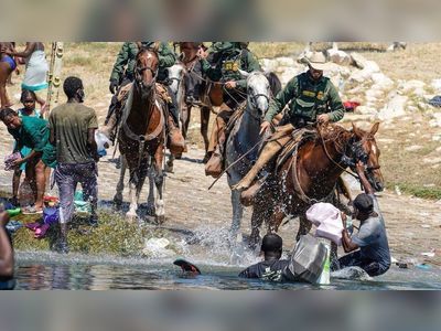 US border agents' horseback charge on Haiti migrants 'unnecessary'