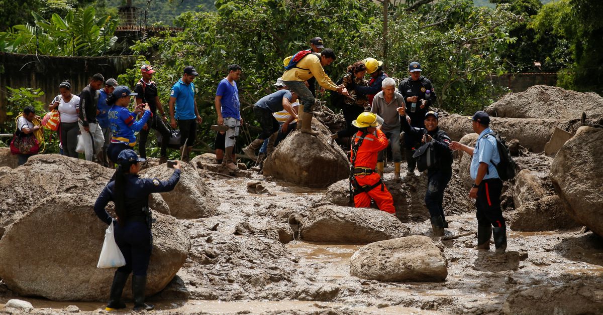 Venezuela flooding death toll rises after three perish near Maracay
