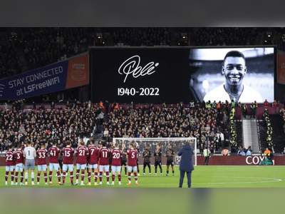 Premier League and EFL honour Pele