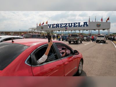 Colombia, Venezuela Open Key Bridge as Ties Warm