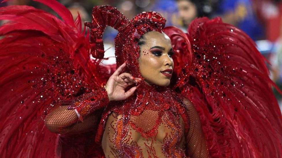 Rio carnival: Outlaw theme clinches title for samba school