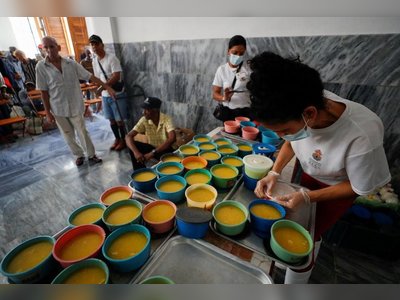 Soaring Demand at Cuban Soup Kitchen Amid Deepening Economic Crisis